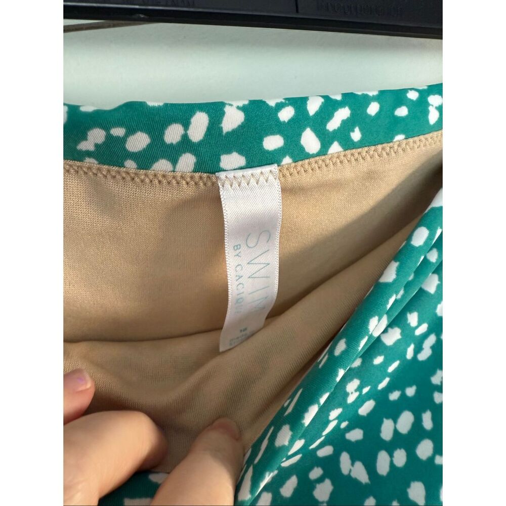 Cacique Women’s 18 Green White Patterned Swim Suit Plus Size - Picture 6 of 8
